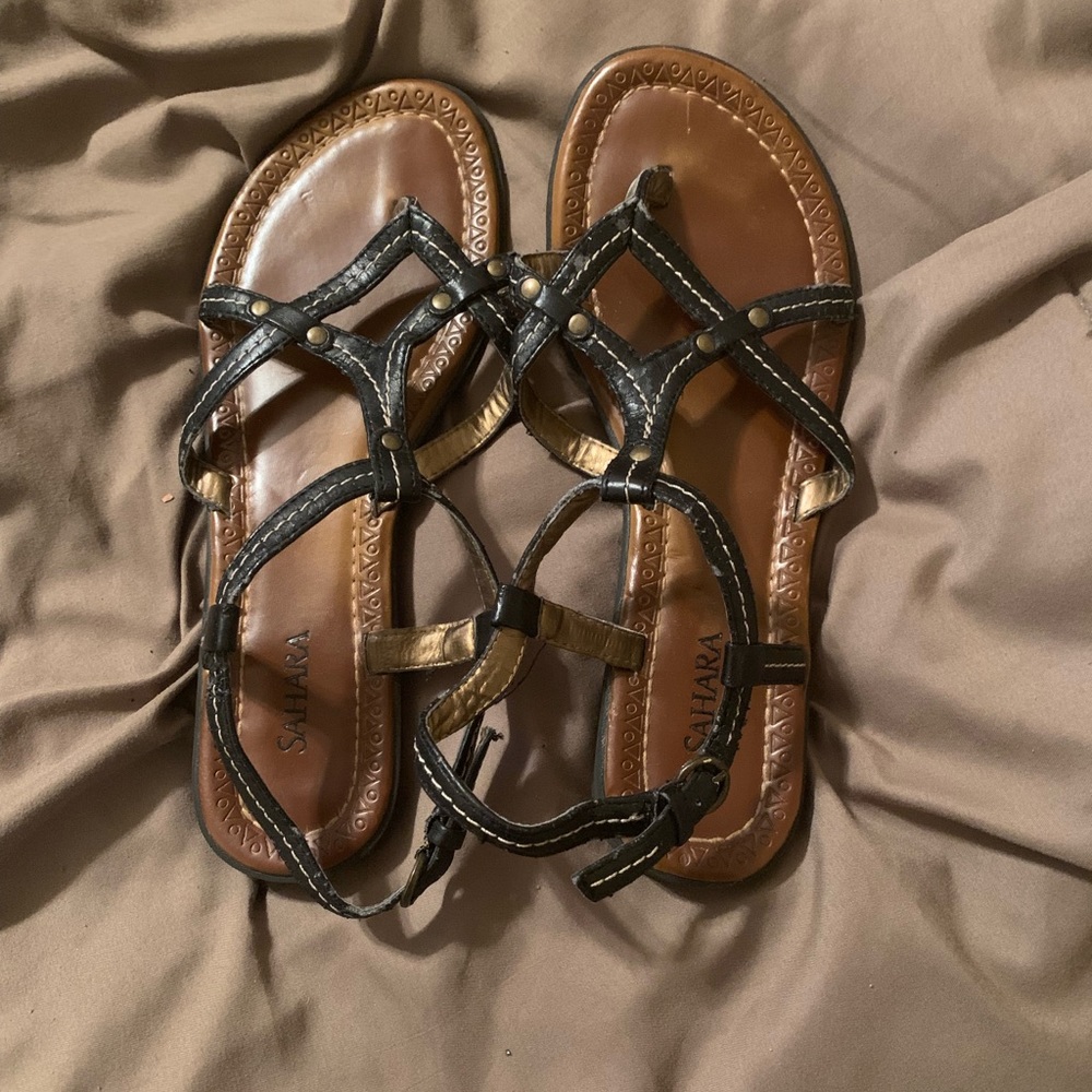 Black sandals
